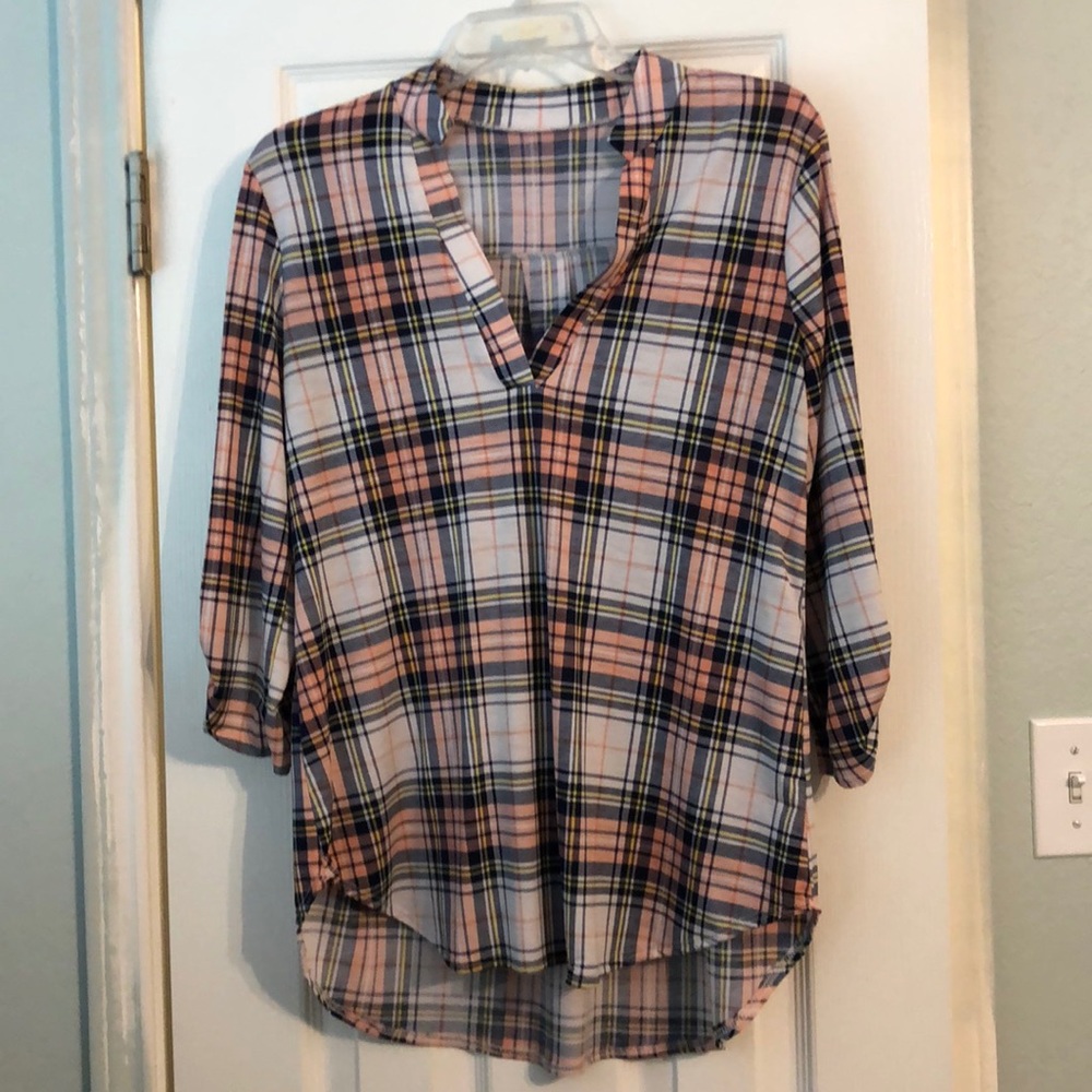 Pink & Navy Plaid 3/4 sleeve - Sz SMALL - Polyester